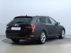 Škoda Superb - fotka číslo 4