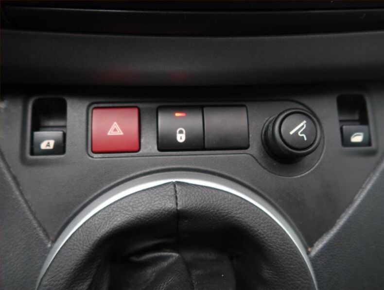 Peugeot Partner - hlavní fotka