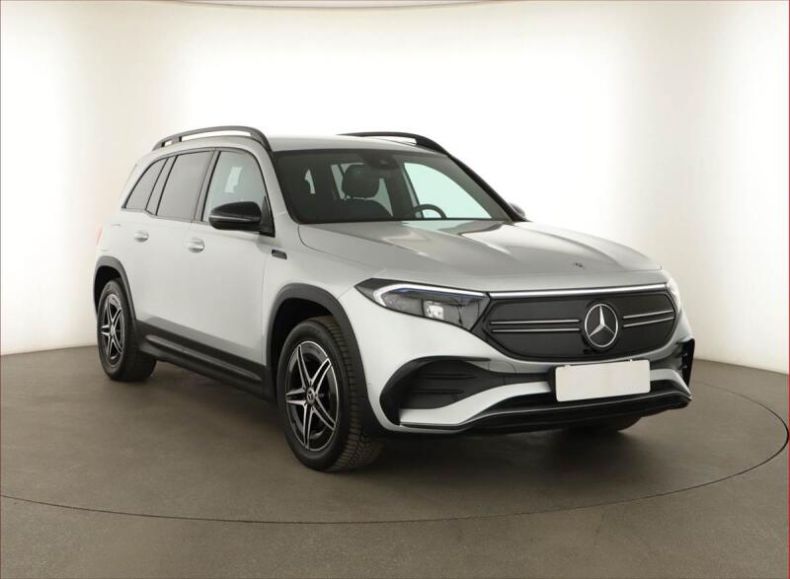 Mercedes EQB - hlavní foto