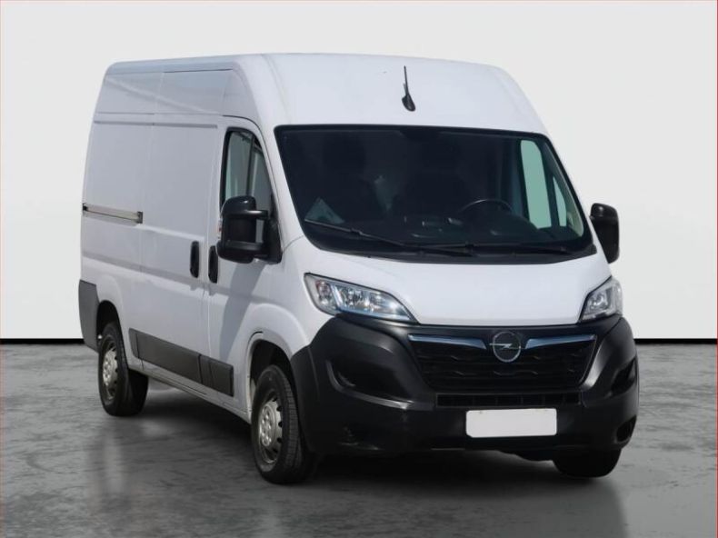 Opel Movano - hlavní foto