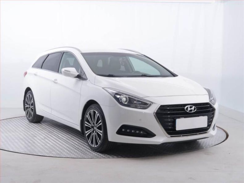 Hyundai i40 - hlavní foto