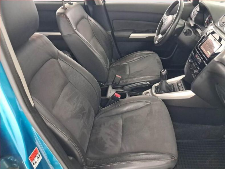 Suzuki Vitara - hlavní fotka
