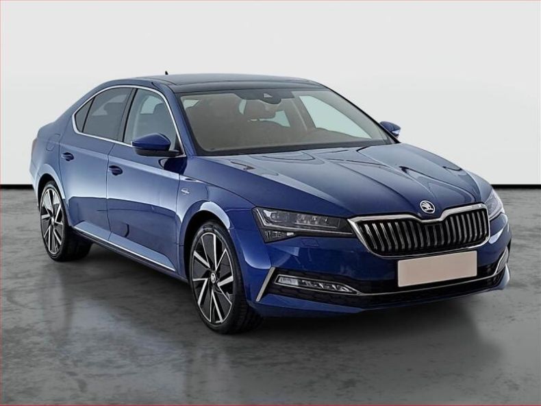 Škoda Superb - hlavní foto