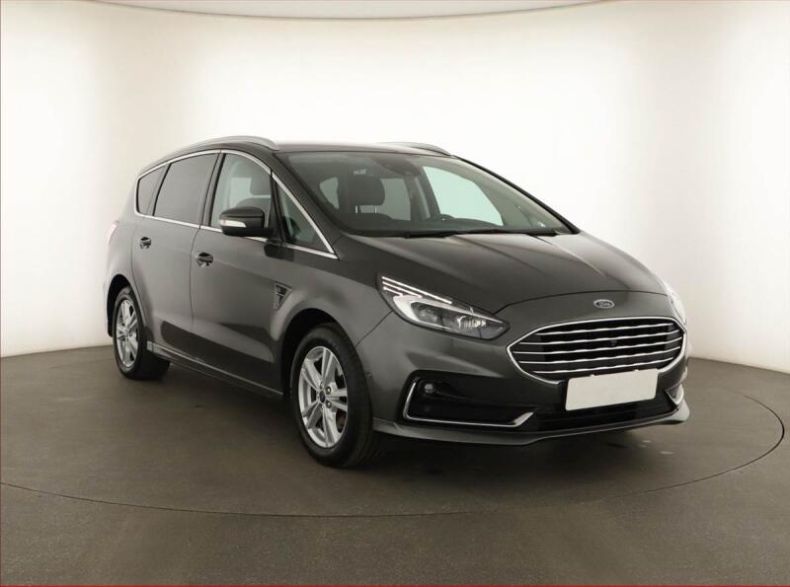 Ford S-MAX - hlavní fotka inzerátu