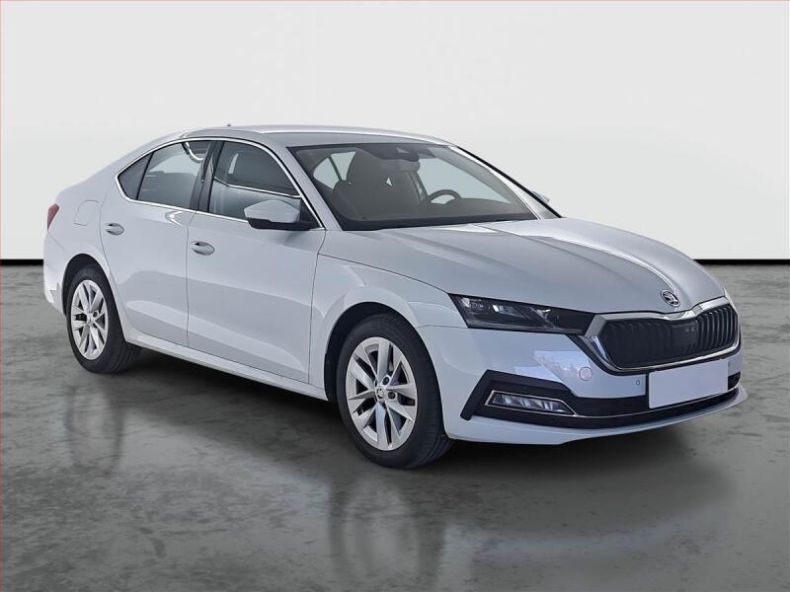 Škoda Octavia - hlavní fotka