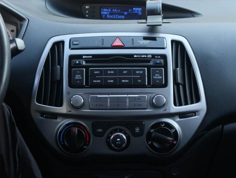 Hyundai i20 - hlavní fotka