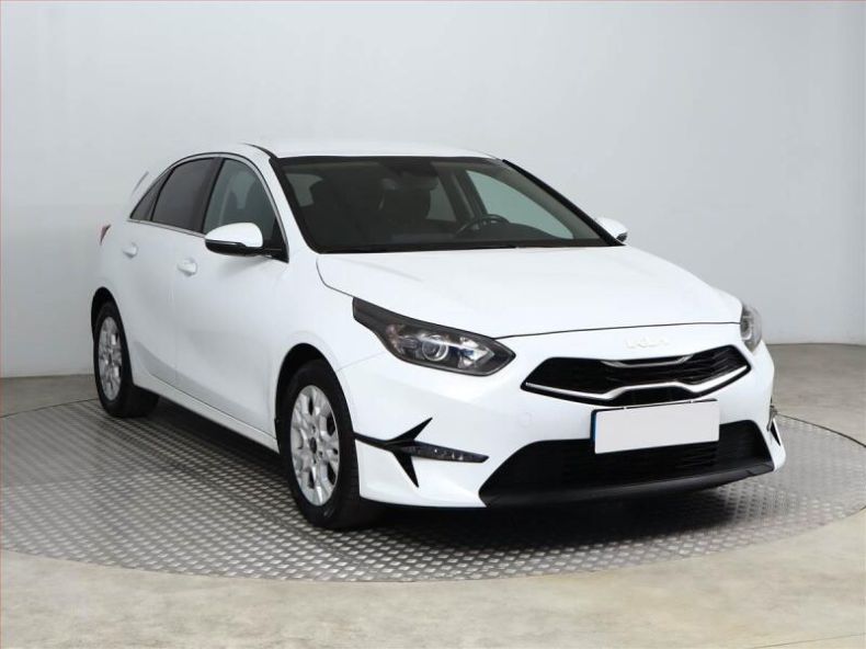 Kia Cee'd - hlavní foto