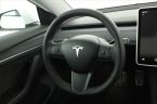 Tesla Model 3 - fotka číslo 18