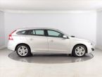 Volvo V60 - fotka číslo 5