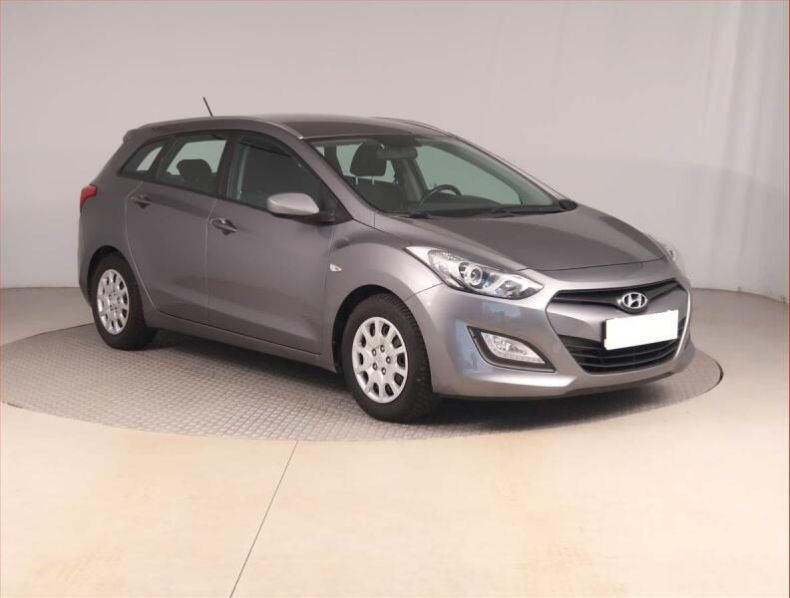 Hyundai i30 - hlavní foto