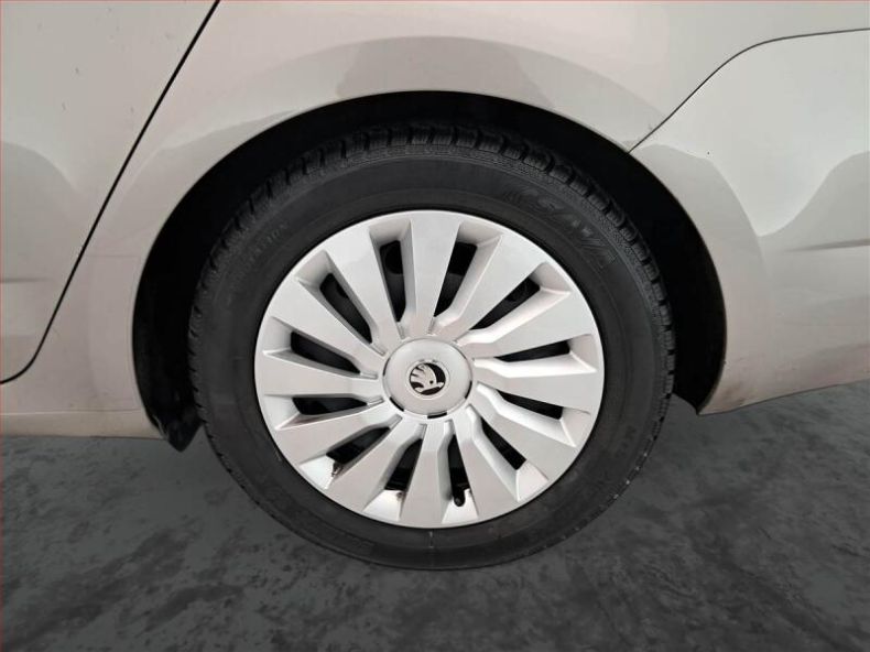 Škoda Octavia - hlavní fotka