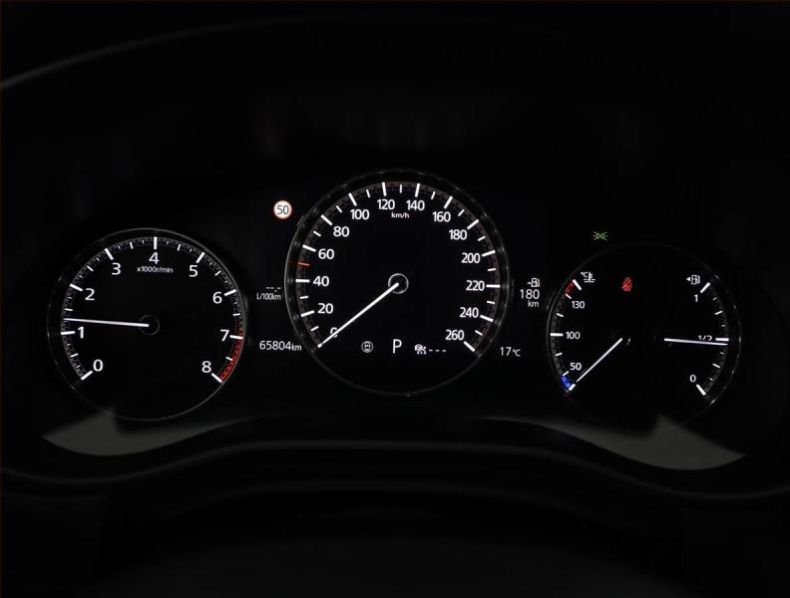 Mazda CX-30 - hlavní fotka