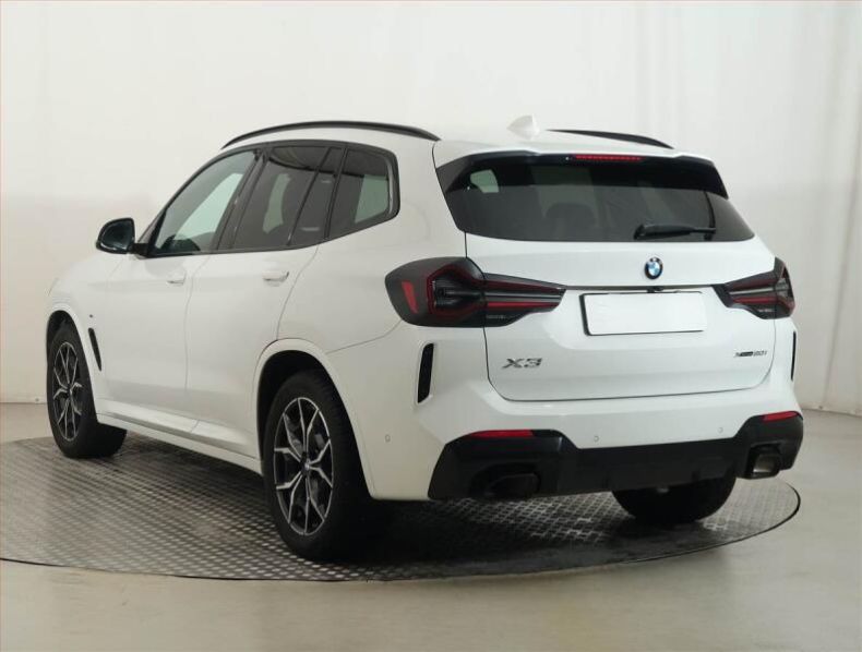 BMW X3 - hlavní fotka