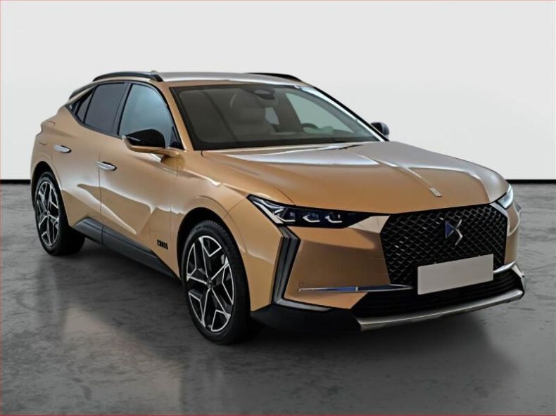 DS Automobiles DS4 - hlavní foto