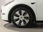Tesla Model Y - fotka číslo 13