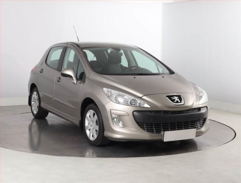 Peugeot 308 - hlavní foto