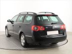 Volkswagen Passat - fotka číslo 3