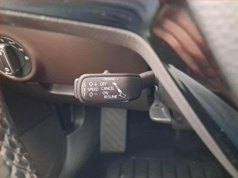Škoda Superb - hlavní fotka