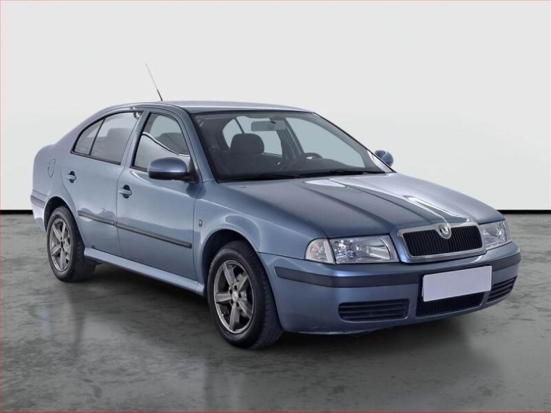 Škoda Octavia - hlavní fotka
