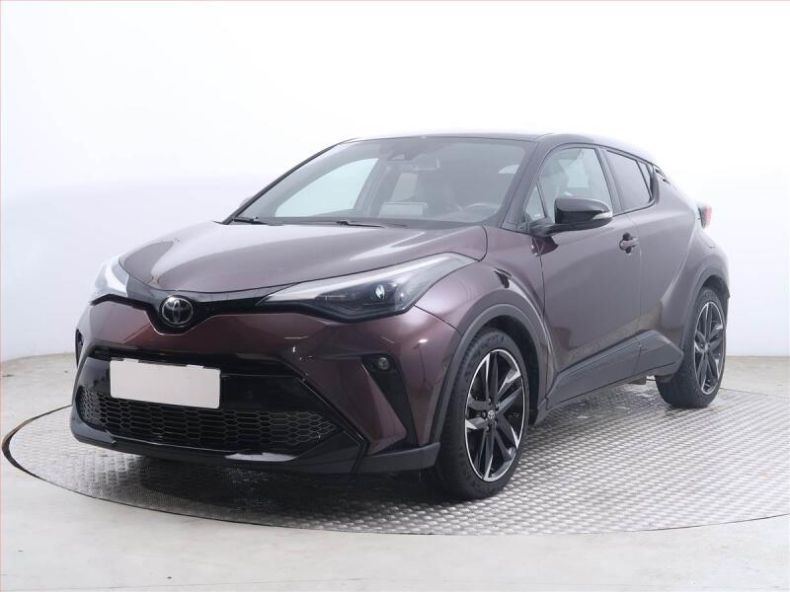 Toyota C-HR - hlavní fotka