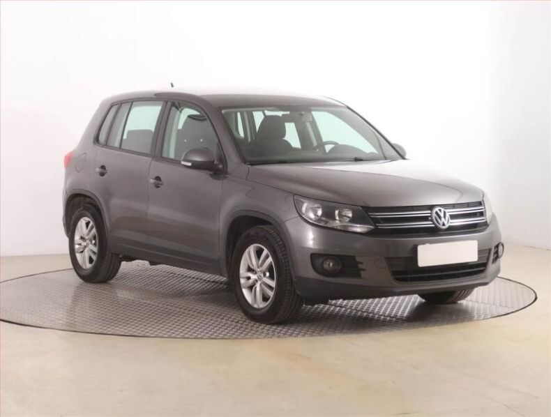 Volkswagen Tiguan - hlavní foto