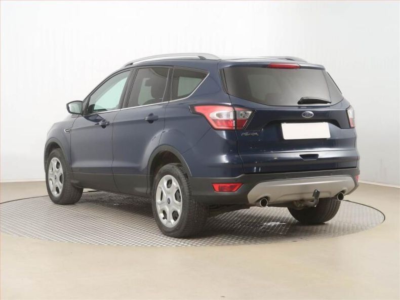 Ford Kuga - hlavní fotka