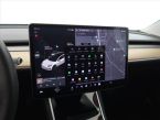 Tesla Model 3 - fotka číslo 17