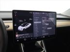 Tesla Model 3 - fotka číslo 20
