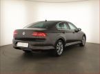 Volkswagen Passat - fotka číslo 4