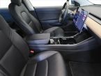Tesla Model 3 - fotka číslo 8
