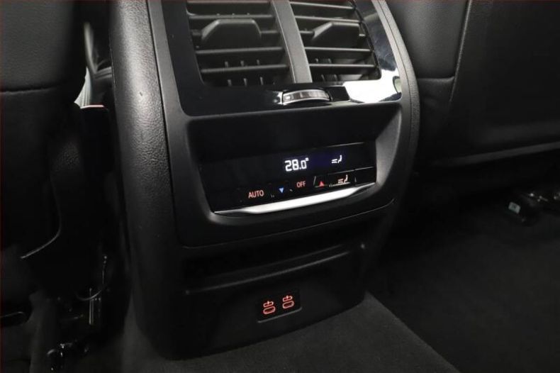 BMW X4 - hlavní fotka