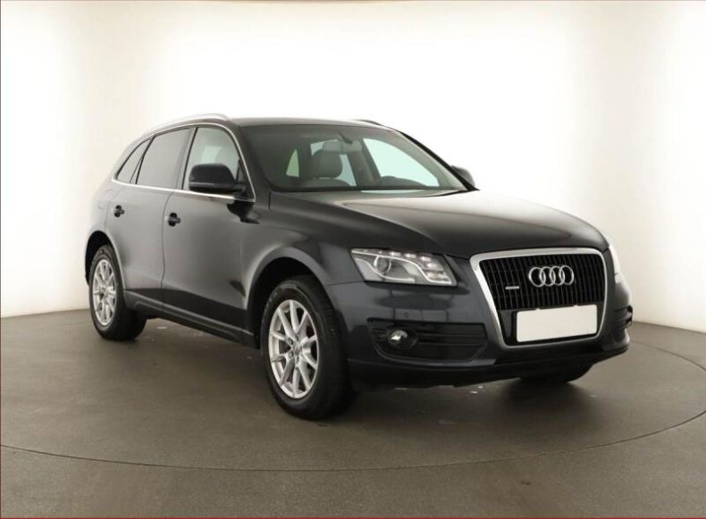 Audi Q5 - hlavní foto