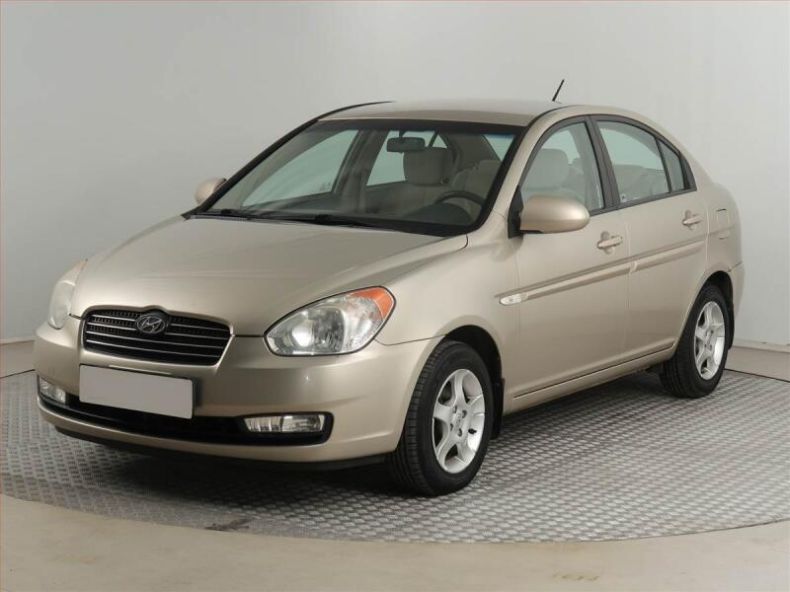 Hyundai Accent - hlavní fotka