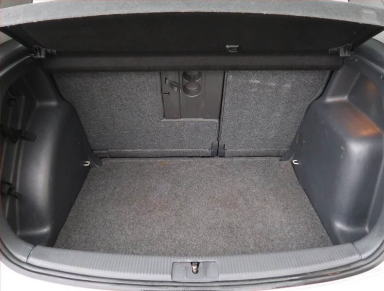 Volkswagen Golf - hlavní fotka