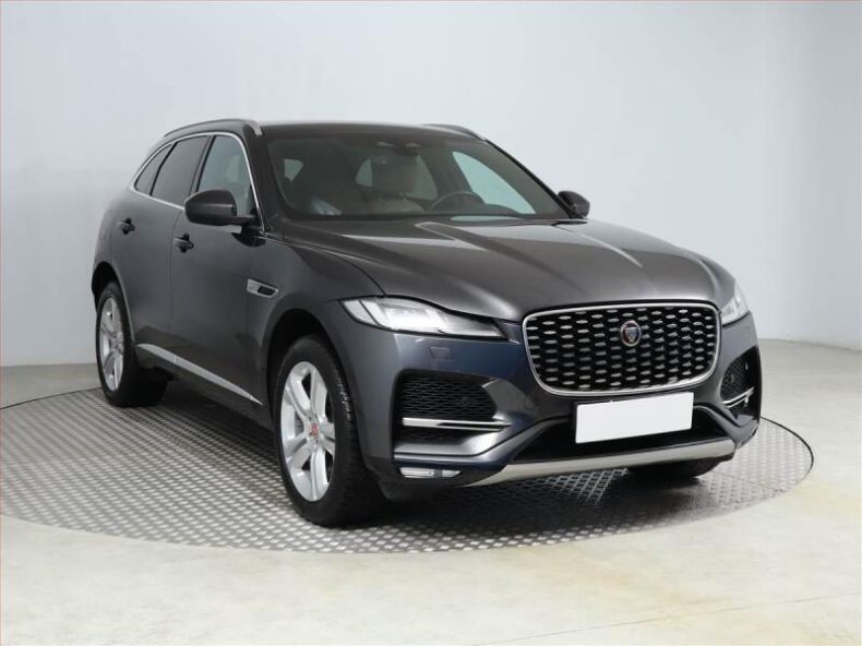 Jaguar F-Pace - hlavní foto