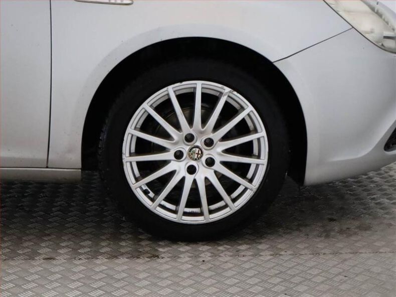 Alfa Romeo Giulietta - hlavní fotka