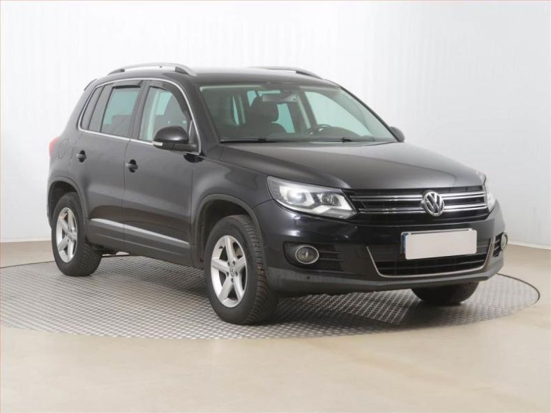 Volkswagen Tiguan - hlavní foto