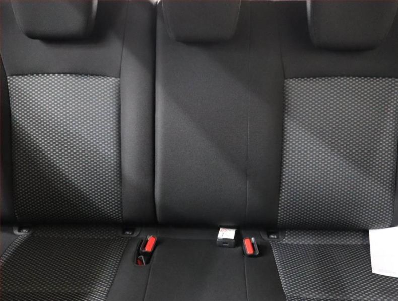 Suzuki Vitara - hlavní fotka