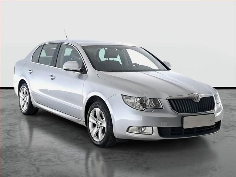 Škoda Superb - hlavní fotka inzerátu