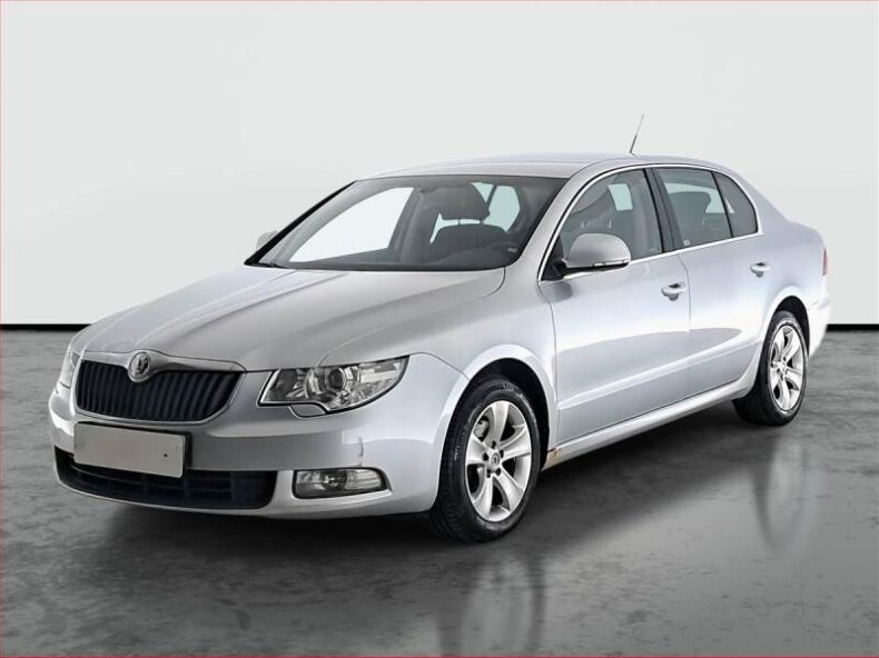 Škoda Superb - hlavní fotka