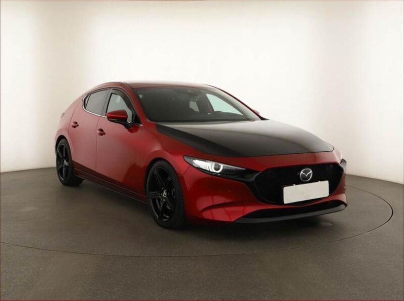 Mazda 3 - hlavní foto