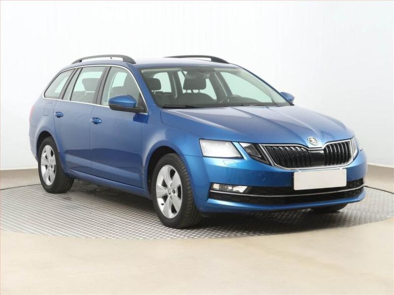 Škoda Octavia - hlavní foto