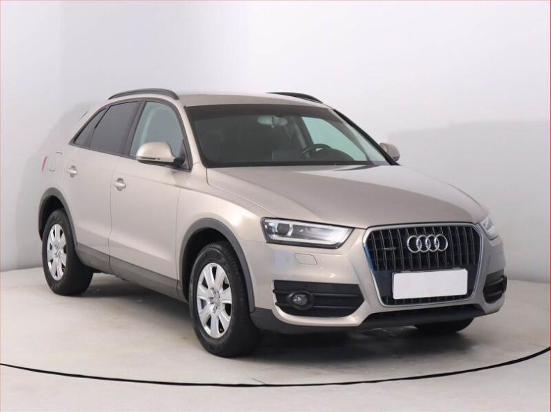 Audi Q3 - hlavní foto