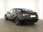 Tesla Model 3 - fotka číslo 4
