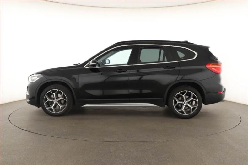 BMW X1 - hlavní fotka