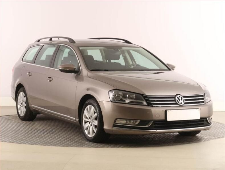 Volkswagen Passat - hlavní fotka inzerátu
