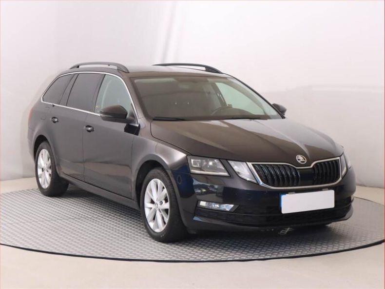 Škoda Octavia - hlavní foto