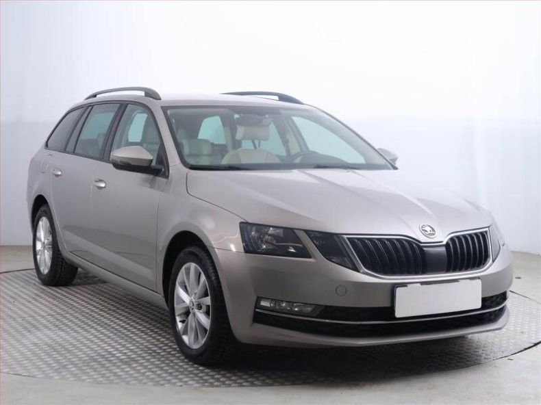 Škoda Octavia - hlavní fotka inzerátu