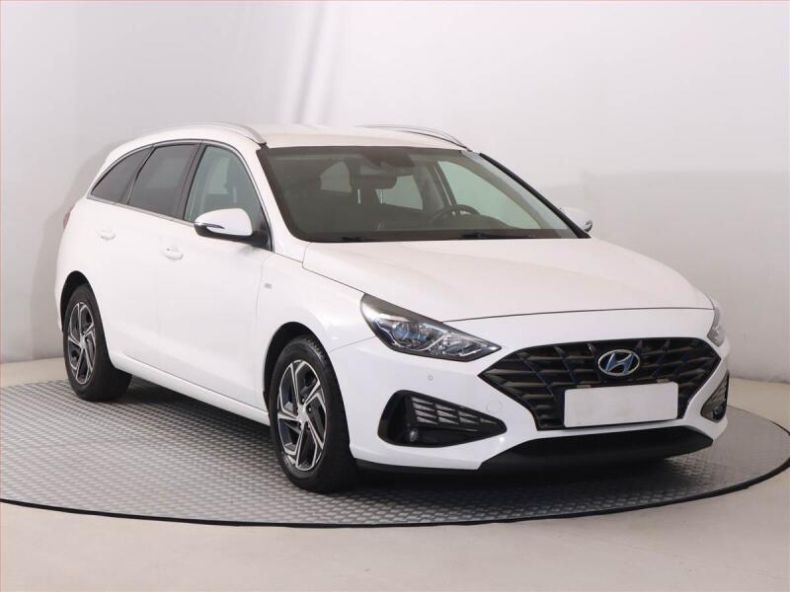 Hyundai i30 - hlavní foto