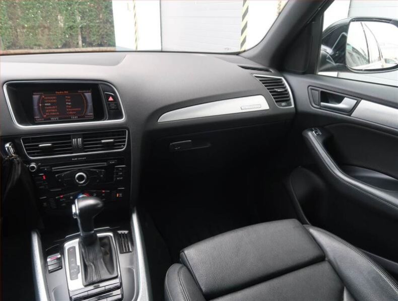 Audi Q5 - hlavní fotka